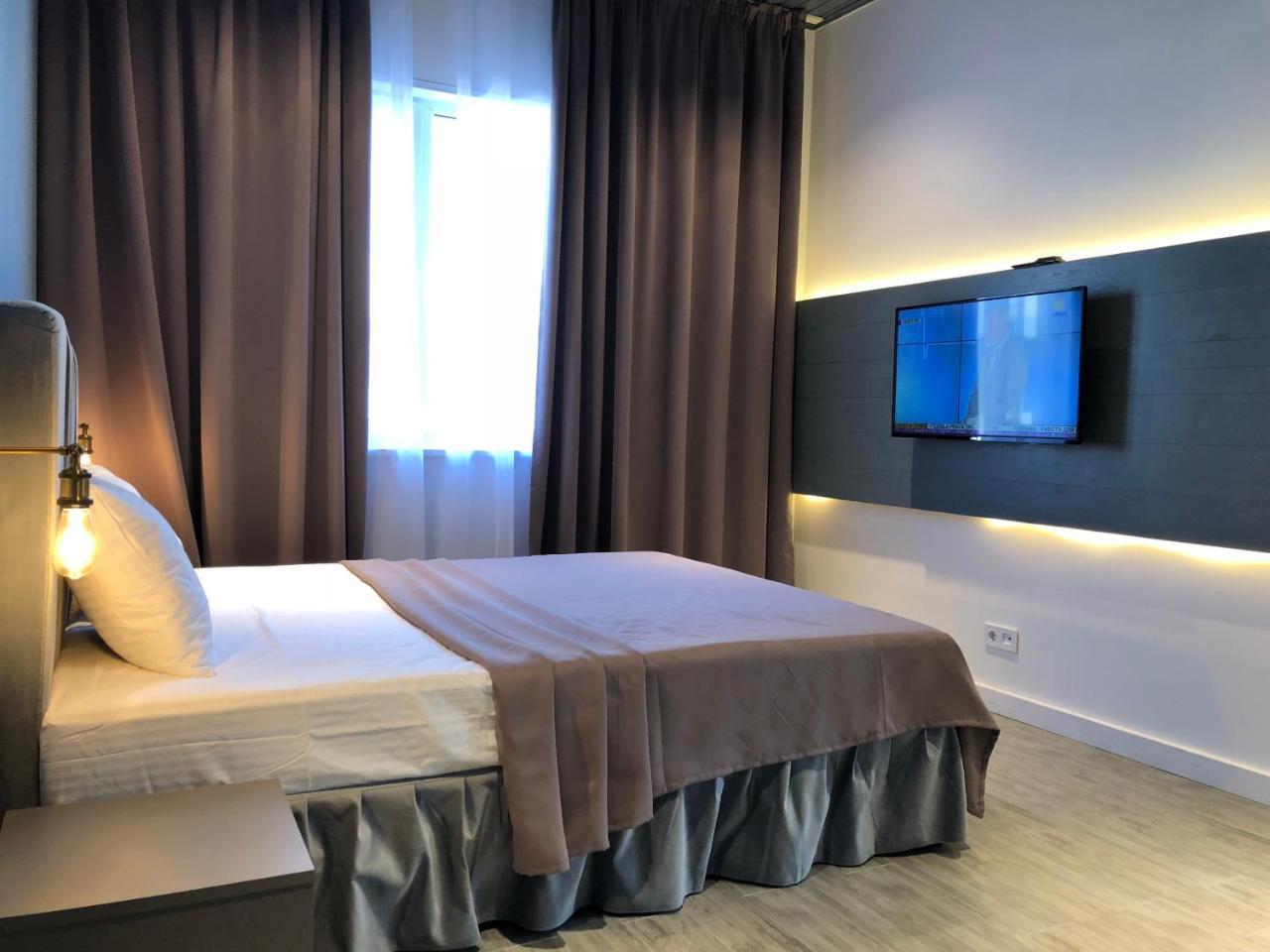 Welcome Summer Hotel Zatoka Bagian luar foto